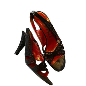 Vintage 1970s Yves Saint Laurent Black Heels, size 10